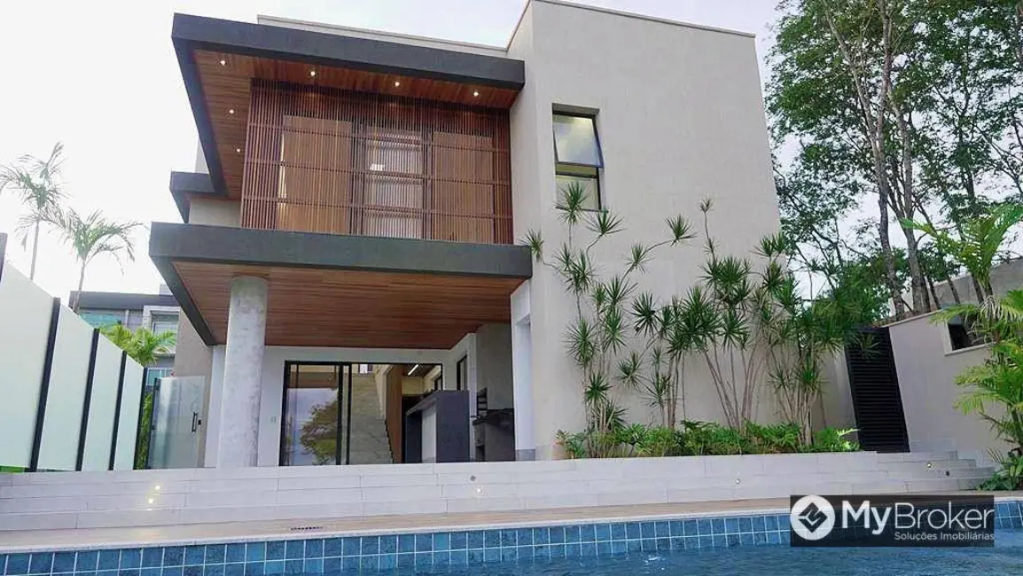 Sobrado com 4 quartos à venda, 680m2 em Condomínio do Lago, Goiania - GO - imagem 8 Foto 8 de Sobrado com 4 quartos à venda, 680m2 em Condomínio do Lago, Goiania - GO