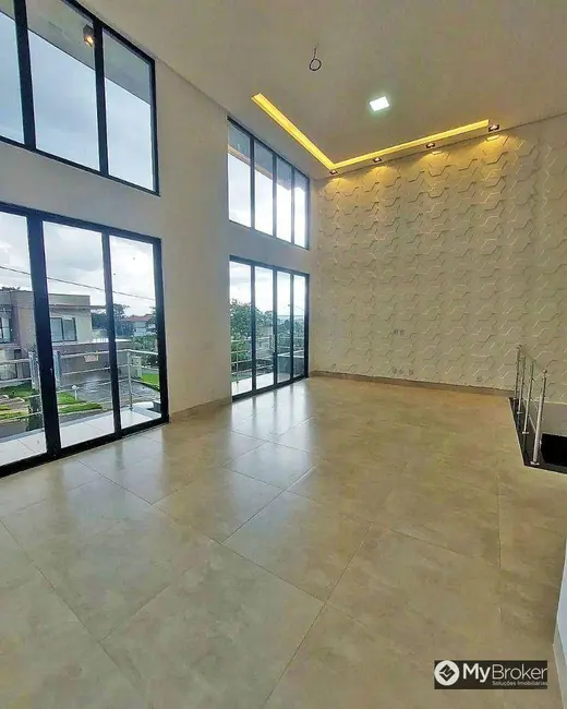 Foto 6 de Sobrado com 4 quartos à venda, 525m2 em Condomínio do Lago, Goiania - GO
