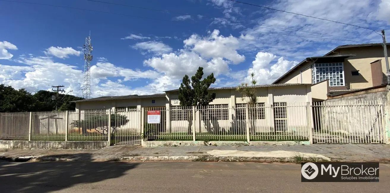 Foto 3 de Armazém / Galpão à venda, 407m2 em Setor Cândida de Morais, Goiania - GO