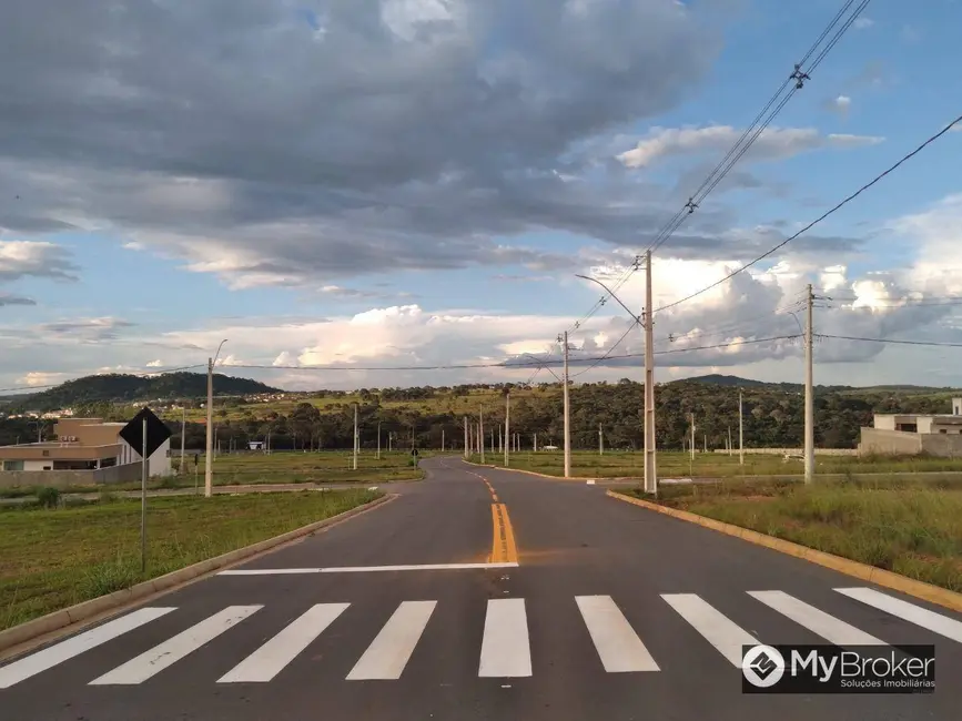 Terreno / Lote à venda, 300m2 em Vila Galvão, Senador Canedo - GO - imagem 7 Foto 7 de Terreno / Lote à venda, 300m2 em Vila Galvão, Senador Canedo - GO