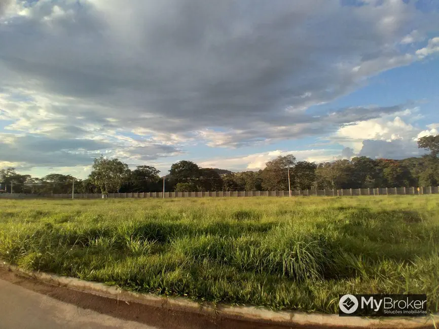 Terreno / Lote à venda, 300m2 em Vila Galvão, Senador Canedo - GO - imagem 6 Foto 6 de Terreno / Lote à venda, 300m2 em Vila Galvão, Senador Canedo - GO