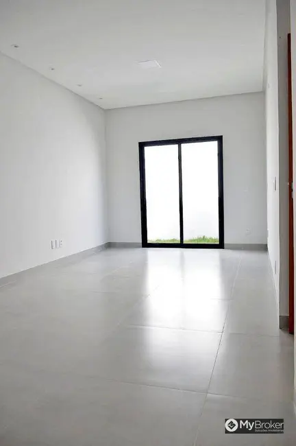 Foto 5 de Casa de Condomínio com 3 quartos à venda, 300m2 em Senador Canedo - GO
