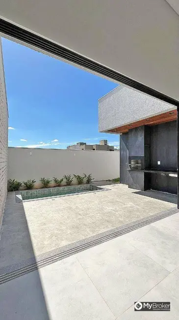 Foto 7 de Casa de Condomínio com 3 quartos à venda, 300m2 em Senador Canedo - GO