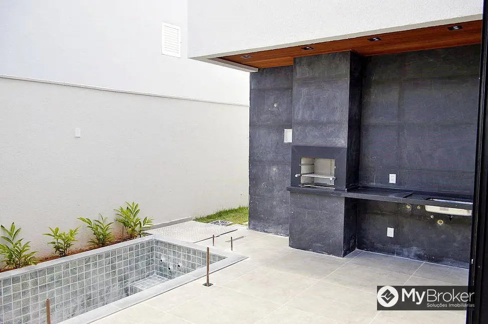 Foto 8 de Casa de Condomínio com 3 quartos à venda, 300m2 em Senador Canedo - GO