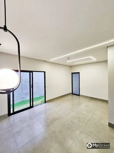 Foto 5 de Casa de Condomínio com 3 quartos à venda, 300m2 em Senador Canedo - GO