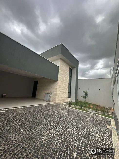 Foto 2 de Casa com 3 quartos à venda, 377m2 em Residencial Cidade Verde, Goiania - GO
