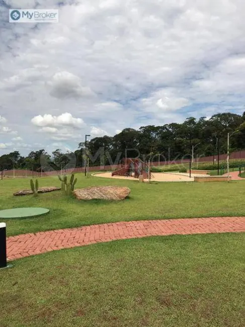 Terreno / Lote à venda, 391m2 em Senador Canedo - GO - imagem 5 Foto 5 de Terreno / Lote à venda, 391m2 em Senador Canedo - GO