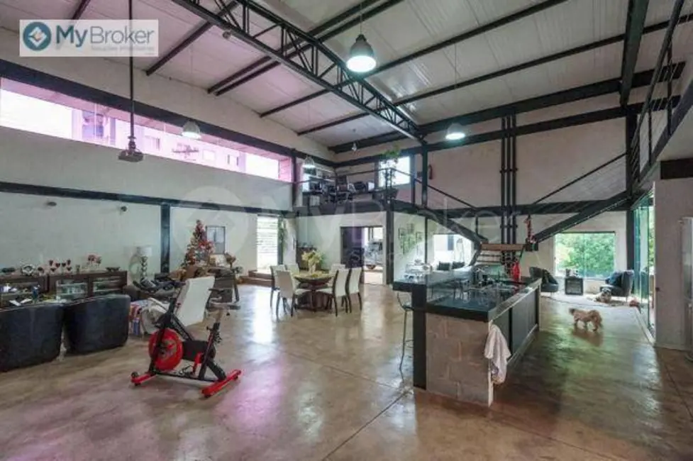 Casa com 3 quartos à venda, 431m2 em Jardim América, Goiania - GO - imagem 8 Foto 8 de Casa com 3 quartos à venda, 431m2 em Jardim América, Goiania - GO