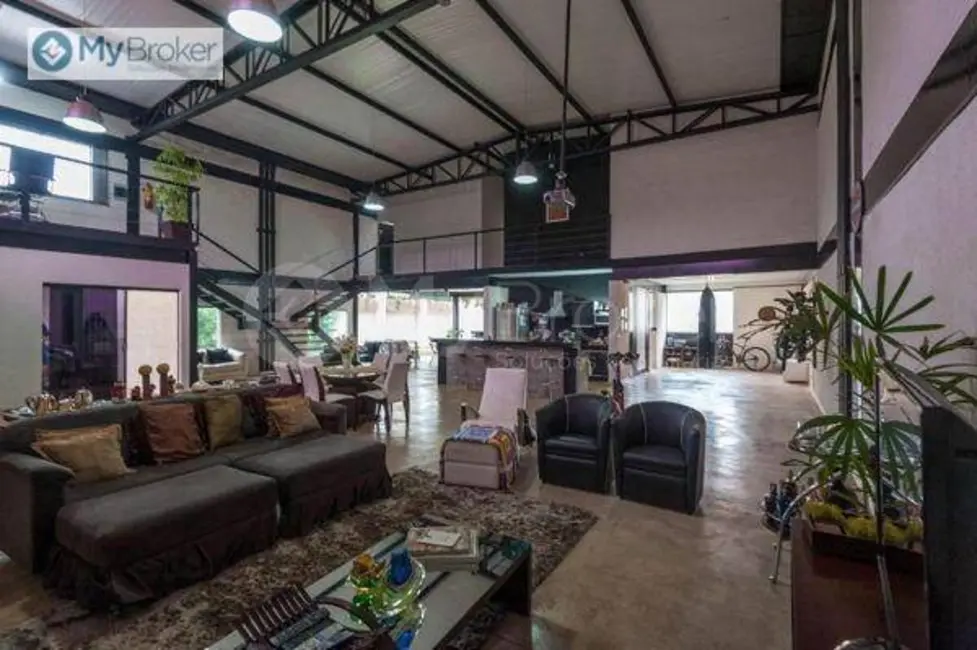 Casa com 3 quartos à venda, 431m2 em Jardim América, Goiania - GO - imagem 4 Foto 4 de Casa com 3 quartos à venda, 431m2 em Jardim América, Goiania - GO