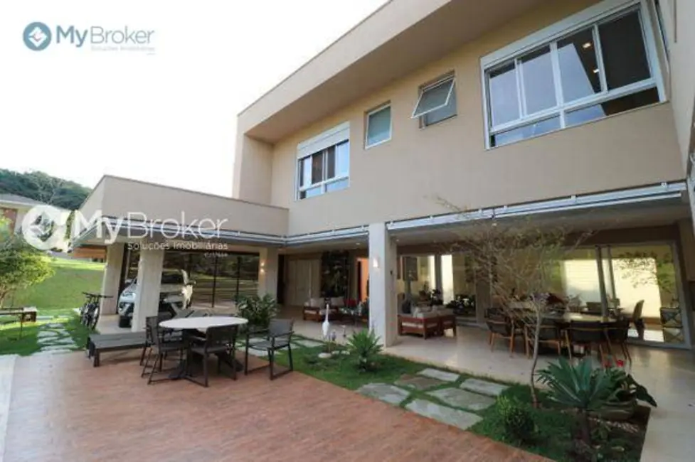 Foto 9 de Sobrado com 4 quartos à venda, 2127m2 em Residencial Aldeia do Vale, Goiania - GO