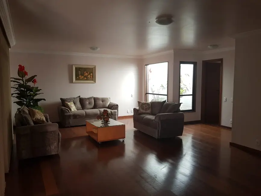 Apartamento com 4 quartos à venda, 360m2 em Rio De Janeiro - RJ - imagem 5 Foto 5 de Apartamento com 4 quartos à venda, 360m2 em Rio De Janeiro - RJ