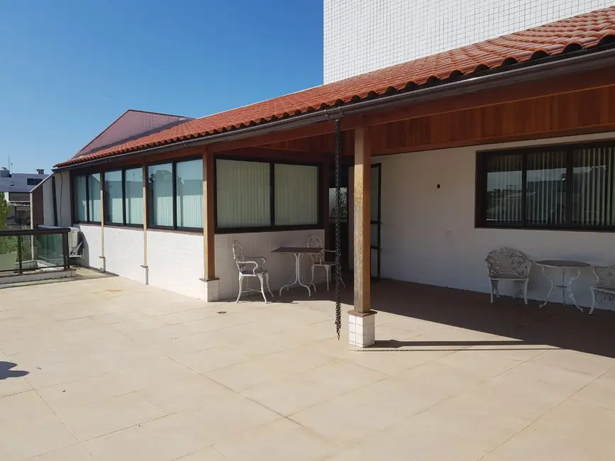 Apartamento com 4 quartos à venda, 360m2 em Rio De Janeiro - RJ - imagem 2 Foto 2 de Apartamento com 4 quartos à venda, 360m2 em Rio De Janeiro - RJ