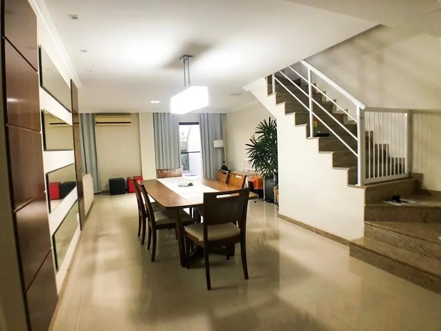 Apartamento com 3 quartos à venda, 414m2 em Recreio dos Bandeirantes, Rio De Janeiro - RJ - imagem 9 Foto 9 de Apartamento com 3 quartos à venda, 414m2 em Recreio dos Bandeirantes, Rio De Janeiro - RJ