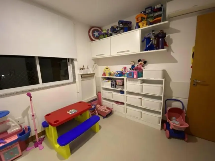 Apartamento com 3 quartos à venda, 101m2 em Recreio dos Bandeirantes, Rio De Janeiro - RJ - imagem 4 Foto 4 de Apartamento com 3 quartos à venda, 101m2 em Recreio dos Bandeirantes, Rio De Janeiro - RJ