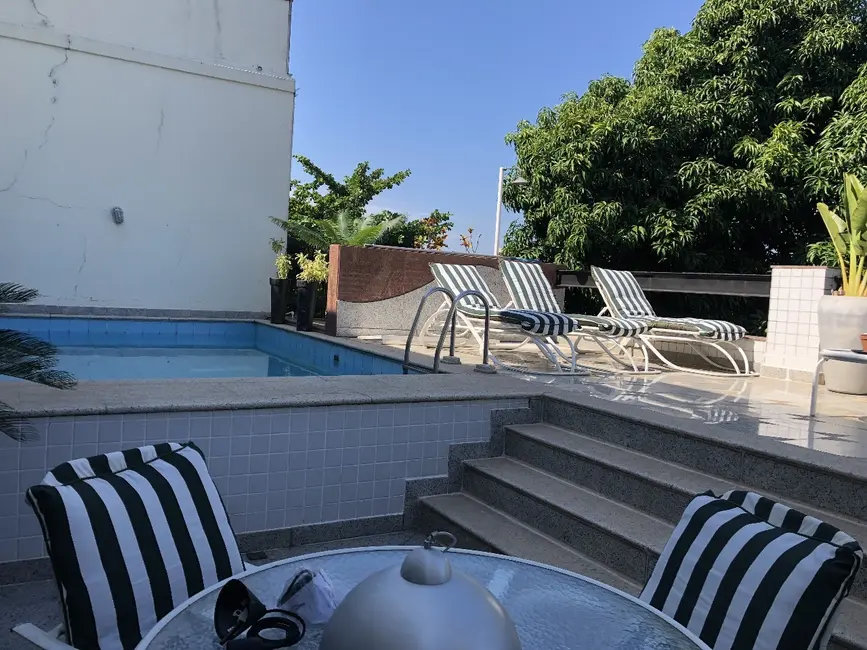 Foto 1 de Apartamento com 4 quartos à venda, 350m2 em Barra da Tijuca, Rio De Janeiro - RJ