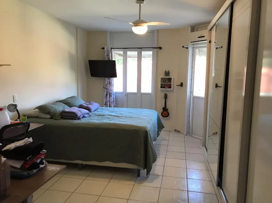 Casa de Condomínio com 3 quartos à venda, 198m2 em Recreio dos Bandeirantes, Rio De Janeiro - RJ - imagem 8 Foto 8 de Casa de Condomínio com 3 quartos à venda, 198m2 em Recreio dos Bandeirantes, Rio De Janeiro - RJ