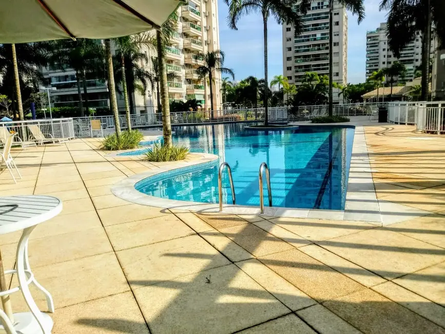 Foto 5 de Apartamento com 2 quartos à venda, 68m2 em Barra da Tijuca, Rio De Janeiro - RJ