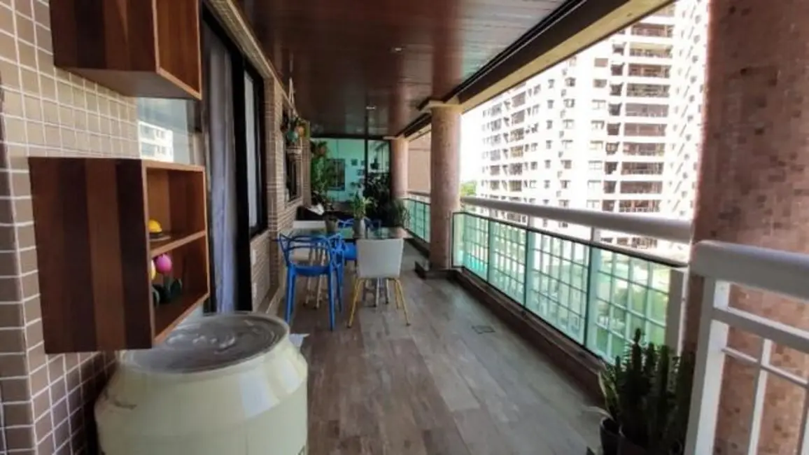 Apartamento com 3 quartos à venda, 147m2 em Barra da Tijuca, Rio De Janeiro - RJ - imagem 3 Foto 3 de Apartamento com 3 quartos à venda, 147m2 em Barra da Tijuca, Rio De Janeiro - RJ