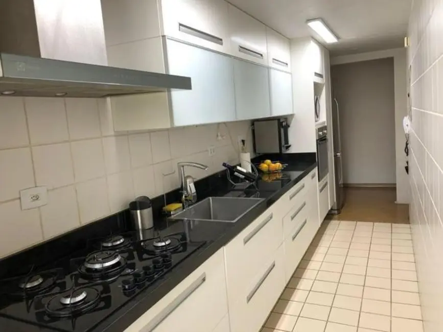 Foto 6 de Apartamento com 2 quartos à venda, 65m2 em Barra da Tijuca, Rio De Janeiro - RJ