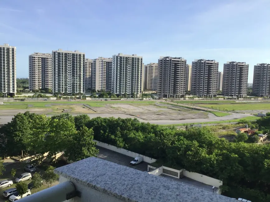 Foto 2 de Apartamento com 2 quartos à venda, 66m2 em Camorim, Rio De Janeiro - RJ