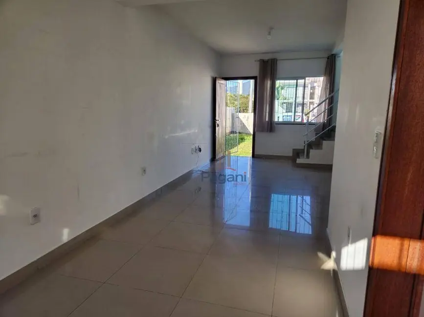 Foto 6 de Sobrado com 2 quartos para alugar, 126m2 em Nova Palhoça, Palhoca - SC