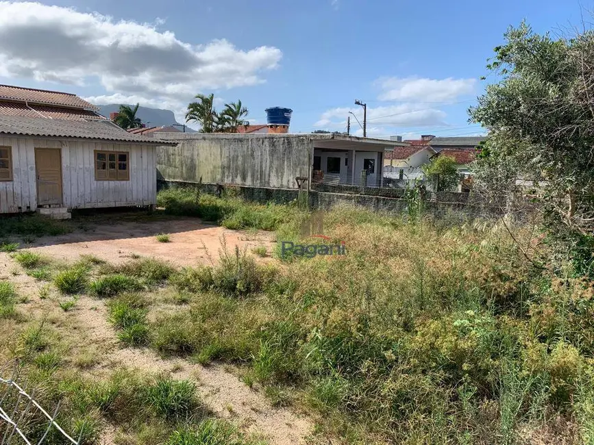 Foto 1 de Terreno / Lote à venda, 360m2 em Passa Vinte, Palhoca - SC
