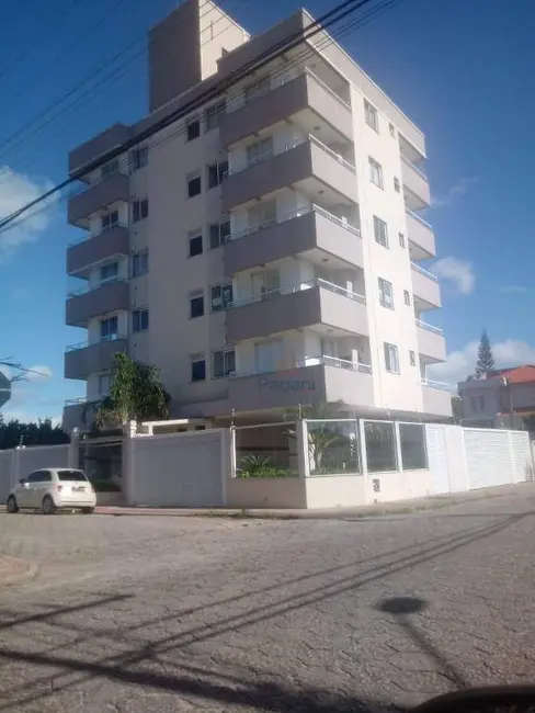 Foto 1 de Apartamento com 2 quartos para alugar, 72m2 em Centro, Palhoca - SC