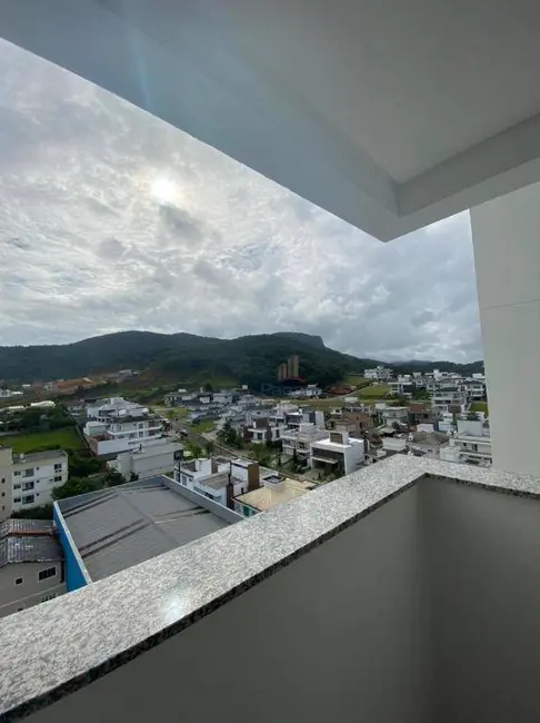 Foto 1 de Apartamento com 2 quartos para alugar, 54m2 em Passa Vinte, Palhoca - SC