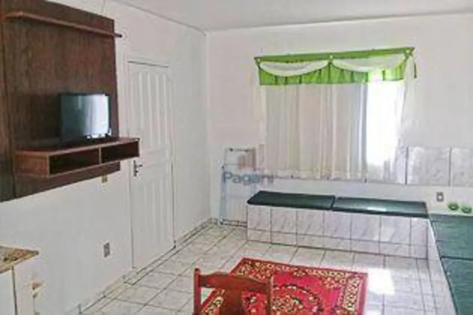 Foto 3 de Casa com 2 quartos para alugar, 300m2 em Palhoca - SC