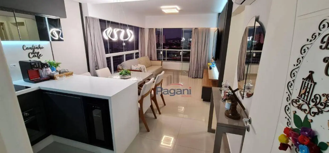 Apartamento com 2 quartos à venda, 72m2 em Pagani, Palhoca - SC - imagem 3 Foto 3 de Apartamento com 2 quartos à venda, 72m2 em Pagani, Palhoca - SC
