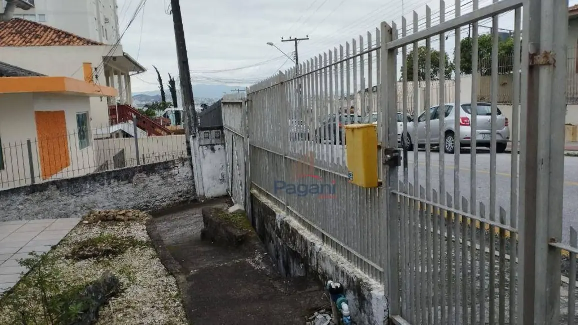 Foto 8 de Casa com 3 quartos à venda, 418m2 em Praia Comprida, Sao Jose - SC