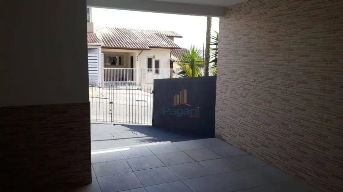 Foto 3 de Sobrado com 2 quartos à venda, 100m2 em Bela Vista, Palhoca - SC