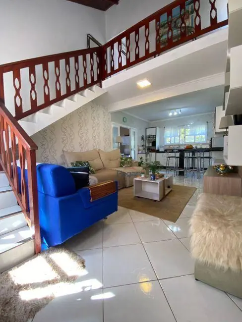 Foto 9 de Casa com 4 quartos à venda, 289m2 em Guarda do Embaú (Ens Brito), Palhoca - SC