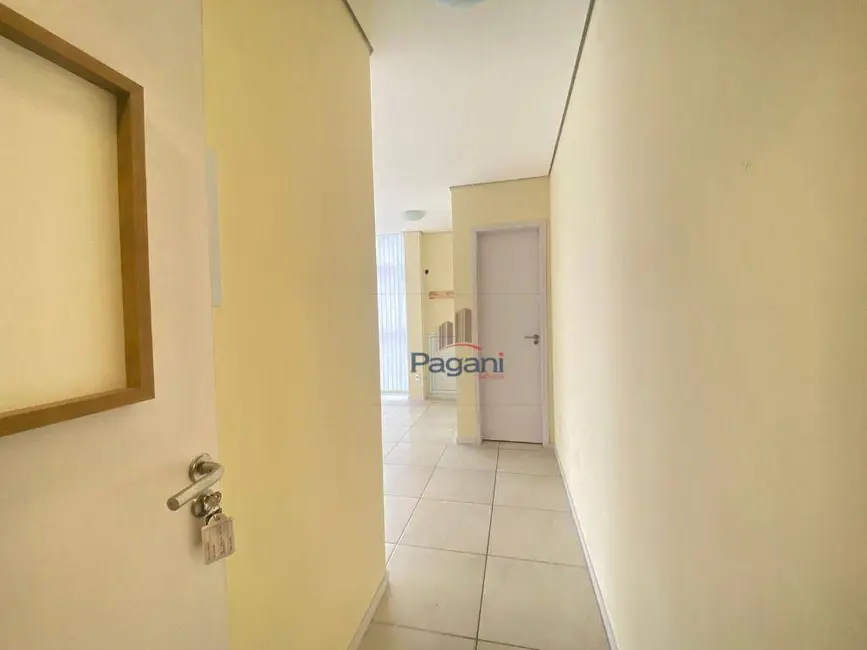 Foto 4 de Sala Comercial à venda, 33m2 em Pagani, Palhoca - SC