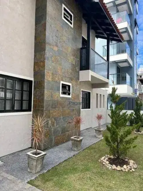 Foto 2 de Casa com 3 quartos à venda, 300m2 em Passa Vinte, Palhoca - SC