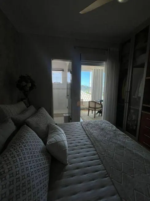 Foto 2 de Casa com 3 quartos para alugar, 172m2 em Pagani, Palhoca - SC