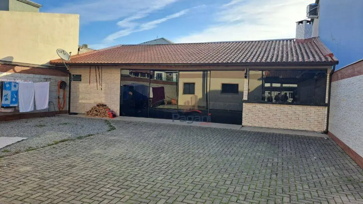 Foto 8 de Casa com 3 quartos à venda, 360m2 em Palhoca - SC