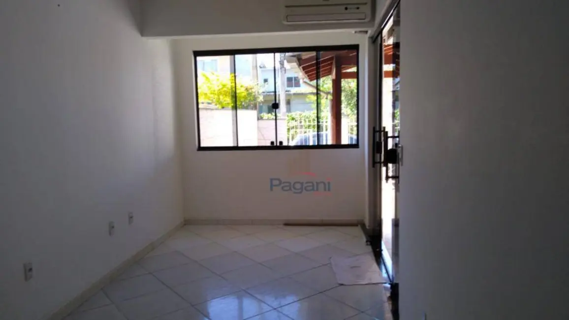 Foto 9 de Casa com 2 quartos à venda, 60m2 em São Sebastião, Palhoca - SC