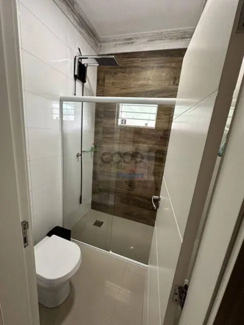 Casa com 3 quartos à venda, 360m2 em Aririú, Palhoca - SC - imagem 7 Foto 7 de Casa com 3 quartos à venda, 360m2 em Aririú, Palhoca - SC