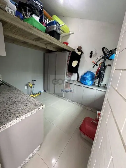 Casa com 3 quartos à venda, 360m2 em Aririú, Palhoca - SC - imagem 6 Foto 6 de Casa com 3 quartos à venda, 360m2 em Aririú, Palhoca - SC
