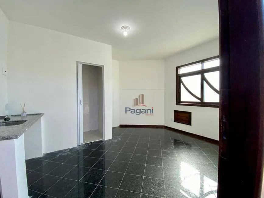 Foto 6 de Casa com 8 quartos à venda, 360m2 em Caminho Novo, Palhoca - SC