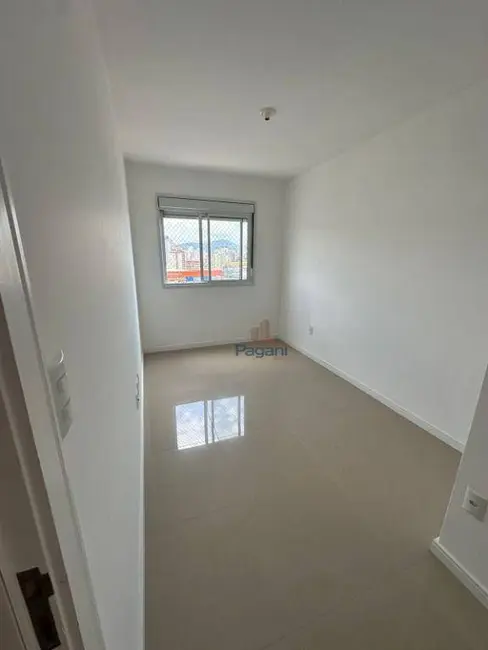 Foto 7 de Apartamento com 3 quartos à venda, 83m2 em Barreiros, Sao Jose - SC