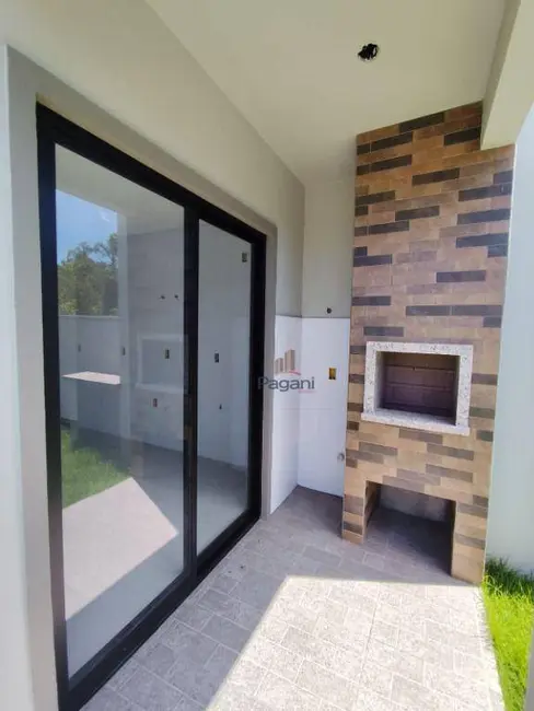 Foto 3 de Sobrado com 3 quartos à venda, 110m2 em Forquilhas, Sao Jose - SC