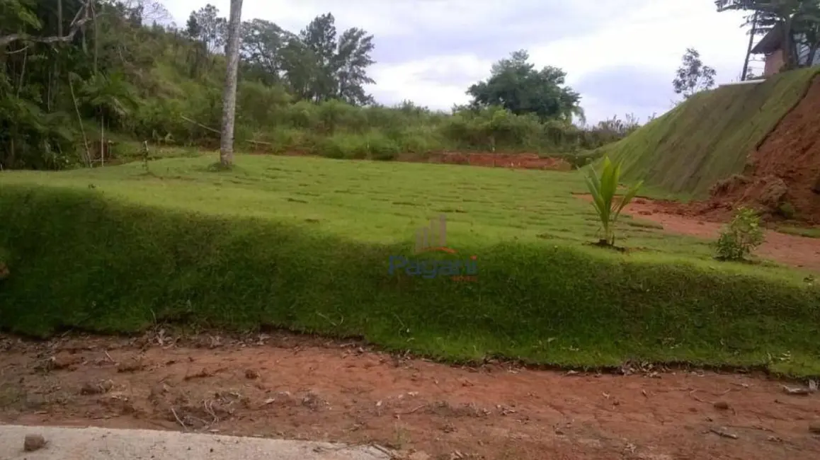 Foto 1 de Terreno / Lote à venda, 730m2 em Palhoca - SC