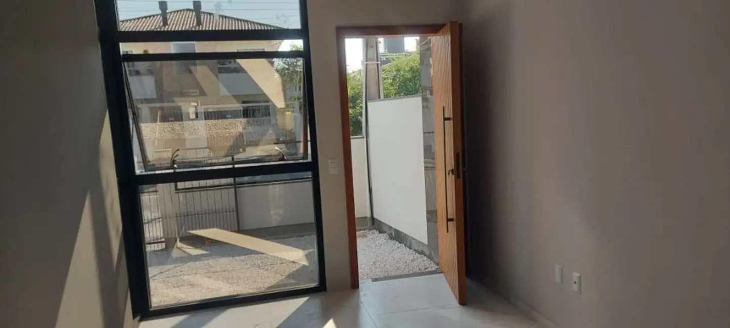 Casa com 3 quartos à venda, 100m2 em Nova Palhoça, Palhoca - SC - imagem 9 Foto 9 de Casa com 3 quartos à venda, 100m2 em Nova Palhoça, Palhoca - SC