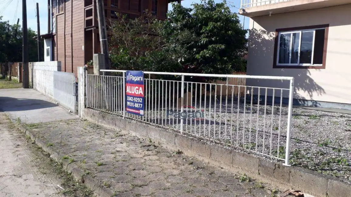 Foto 9 de Casa com 2 quartos para alugar, 300m2 em Palhoca - SC