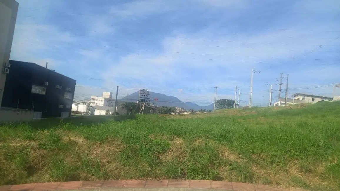 Foto 1 de Terreno / Lote à venda, 1110m2 em Pagani, Palhoca - SC