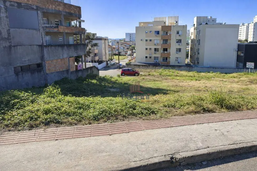 Terreno / Lote à venda, 1110m2 em Pagani, Palhoca - SC - imagem 2 Foto 2 de Terreno / Lote à venda, 1110m2 em Pagani, Palhoca - SC