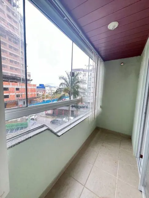 Foto 3 de Apartamento com 2 quartos à venda, 68m2 em Passa Vinte, Palhoca - SC