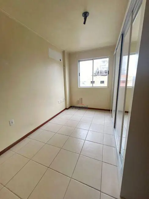 Foto 1 de Apartamento com 2 quartos à venda, 68m2 em Passa Vinte, Palhoca - SC